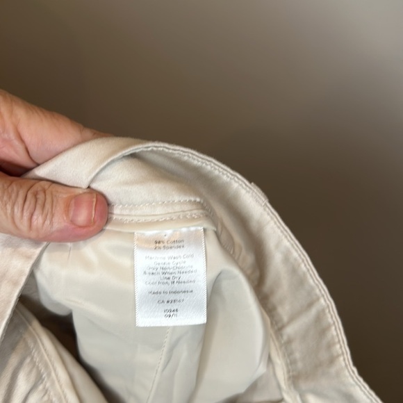 TALBOTS MODERN FIT FLAT FRONT CHINOS WIDE LEG TROUSER SIZE 12 - Picture 9 of 9